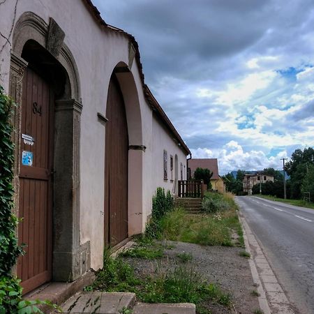 Apartmány v broumovském statku Extérieur photo